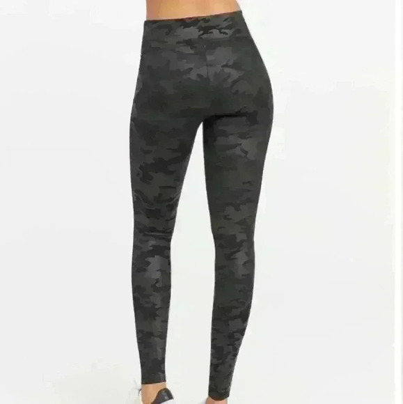 Spanx Faux Leather Camo Leggings - Picture 2 of 5